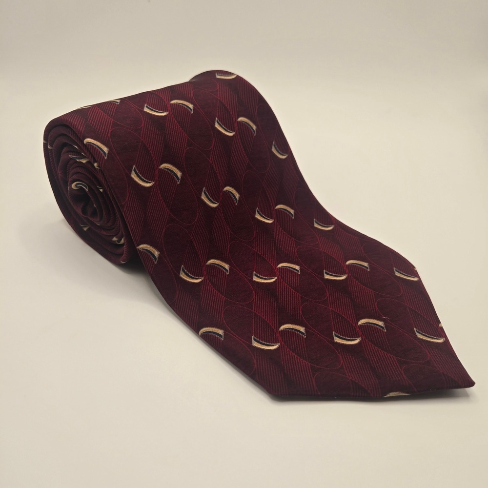 Vintage Bill Bass 100% Silk Necktie Burgandy Geometric Abstract USA Made (A1)
